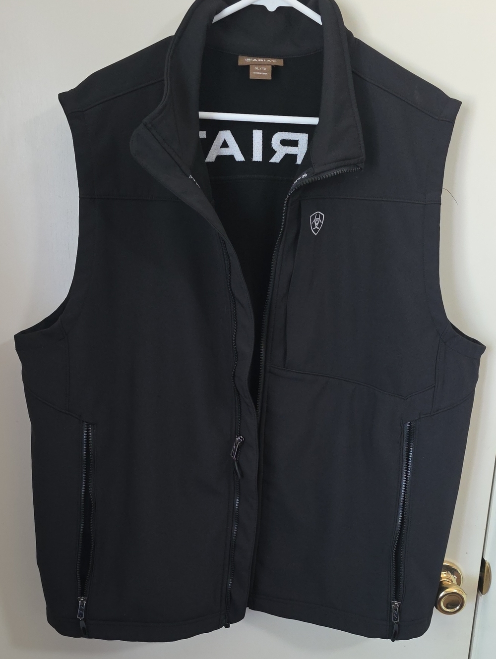 Ariat Men's Black Softshell Zip Vest with Logo